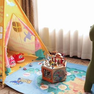 Swiss Signature Twin Room Cartoon Theme
